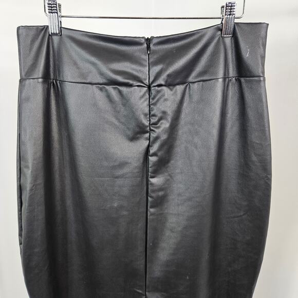Skims Faux Leather Skirt Swim Cover-Up Long Black | Women's XL | MINOR FLAWS - Picture 5 of 16